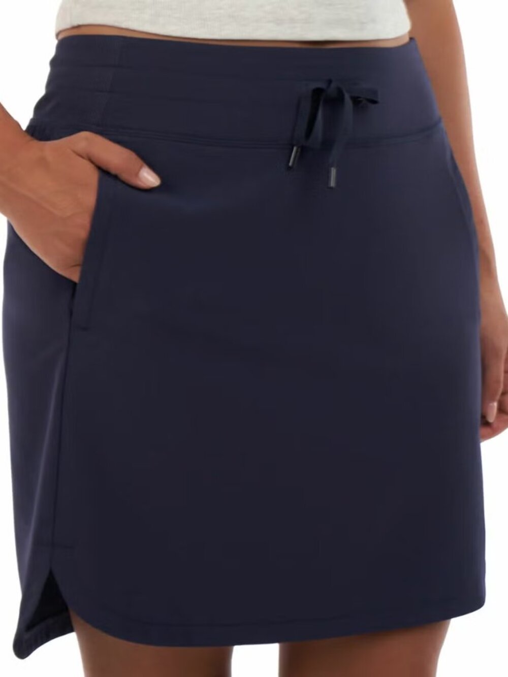 Kirkland Signature Ladies Skort in Black - size L - NWOT - never used